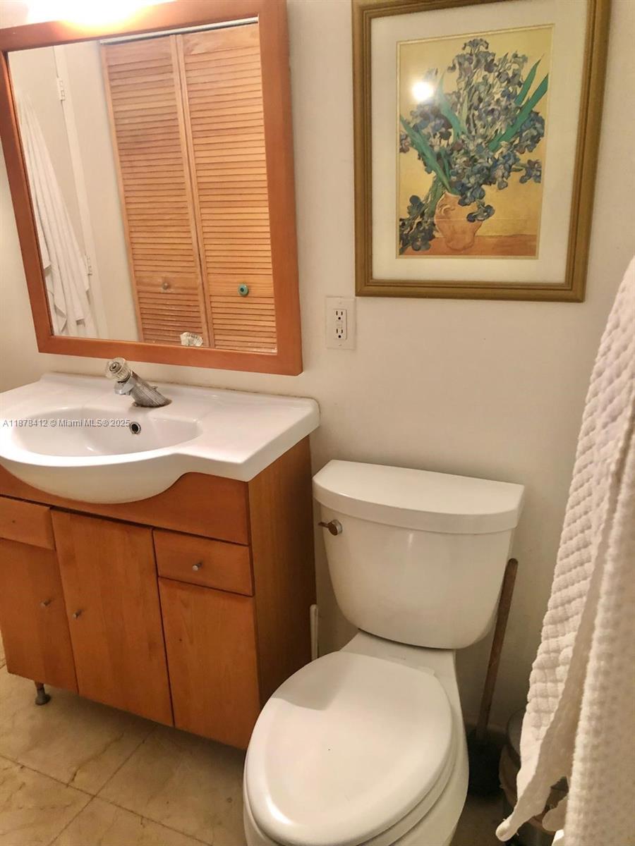 1710 Cleveland Rd Miami Beach, FL 33141