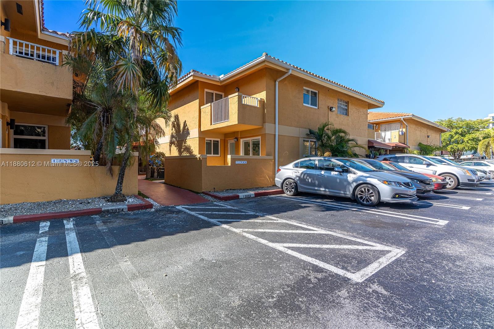 13900 SW 65th Ter #9