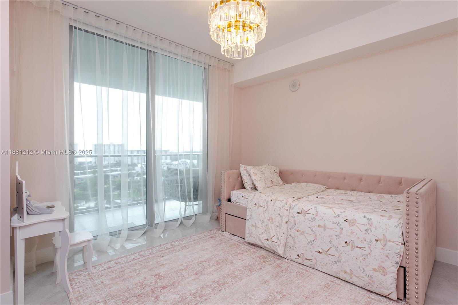 image Parque Towers Condo18