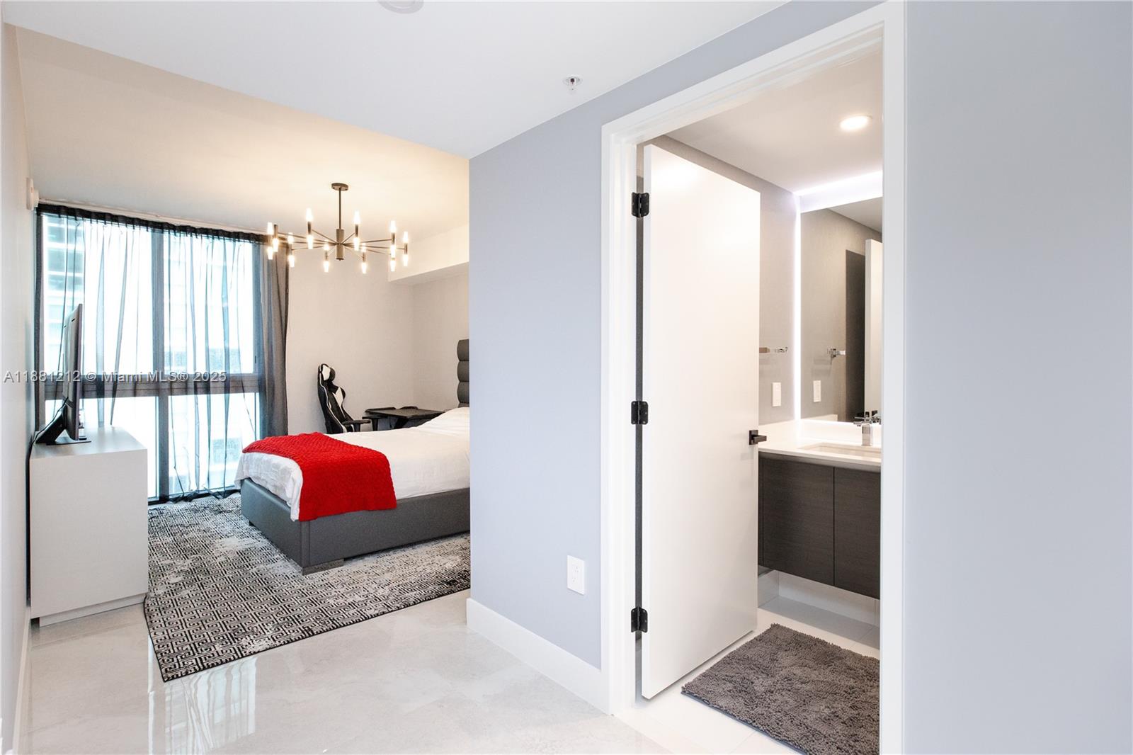 image Parque Towers Condo21
