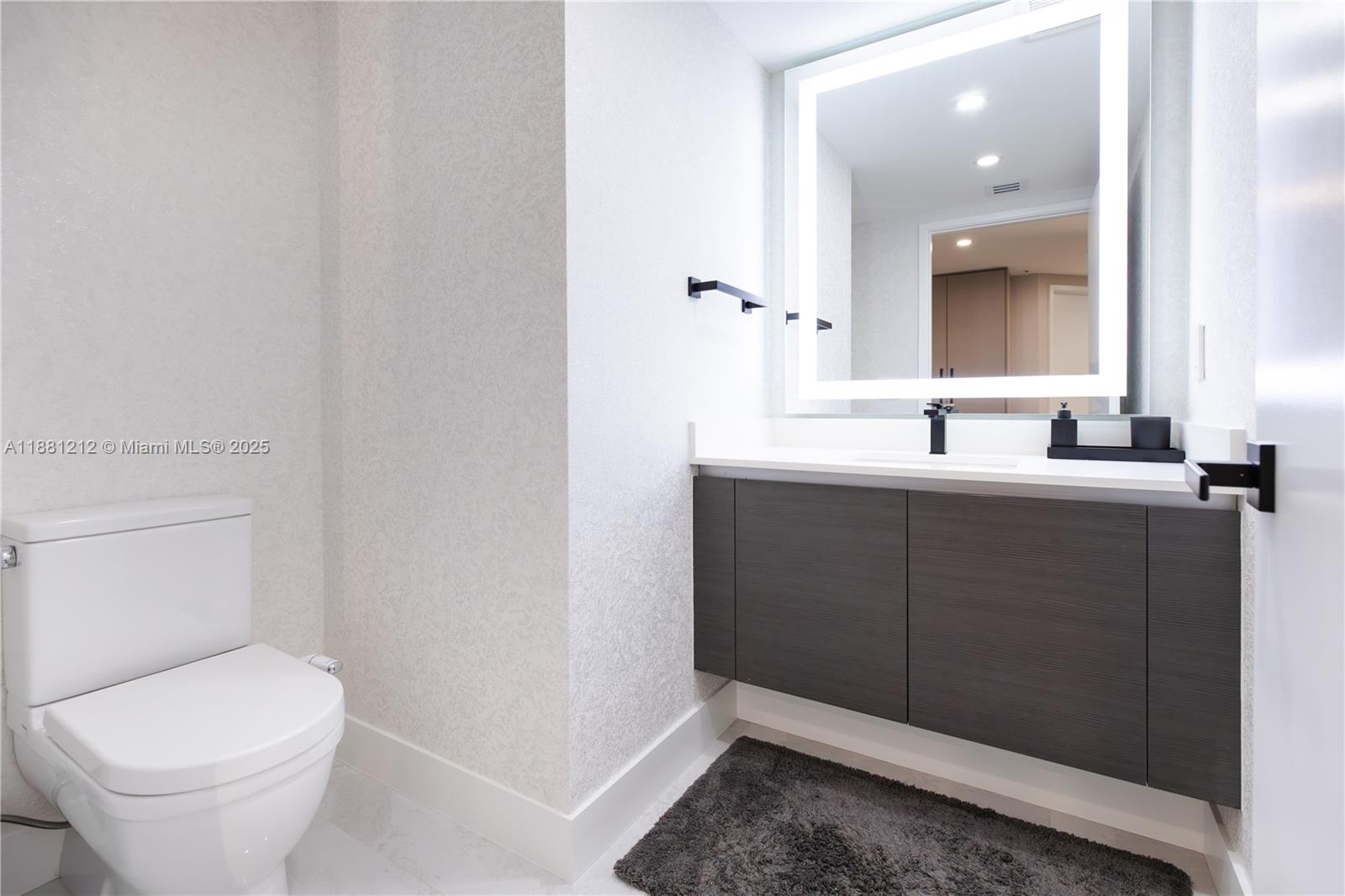 image Parque Towers Condo6