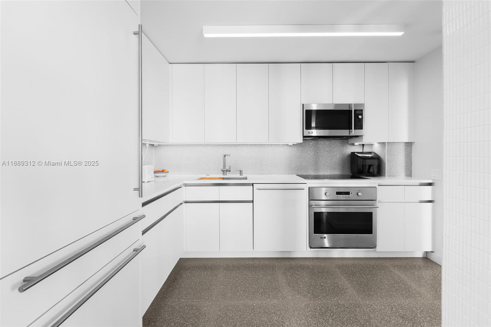 5 Island Ave #5D Miami Beach, FL 33139