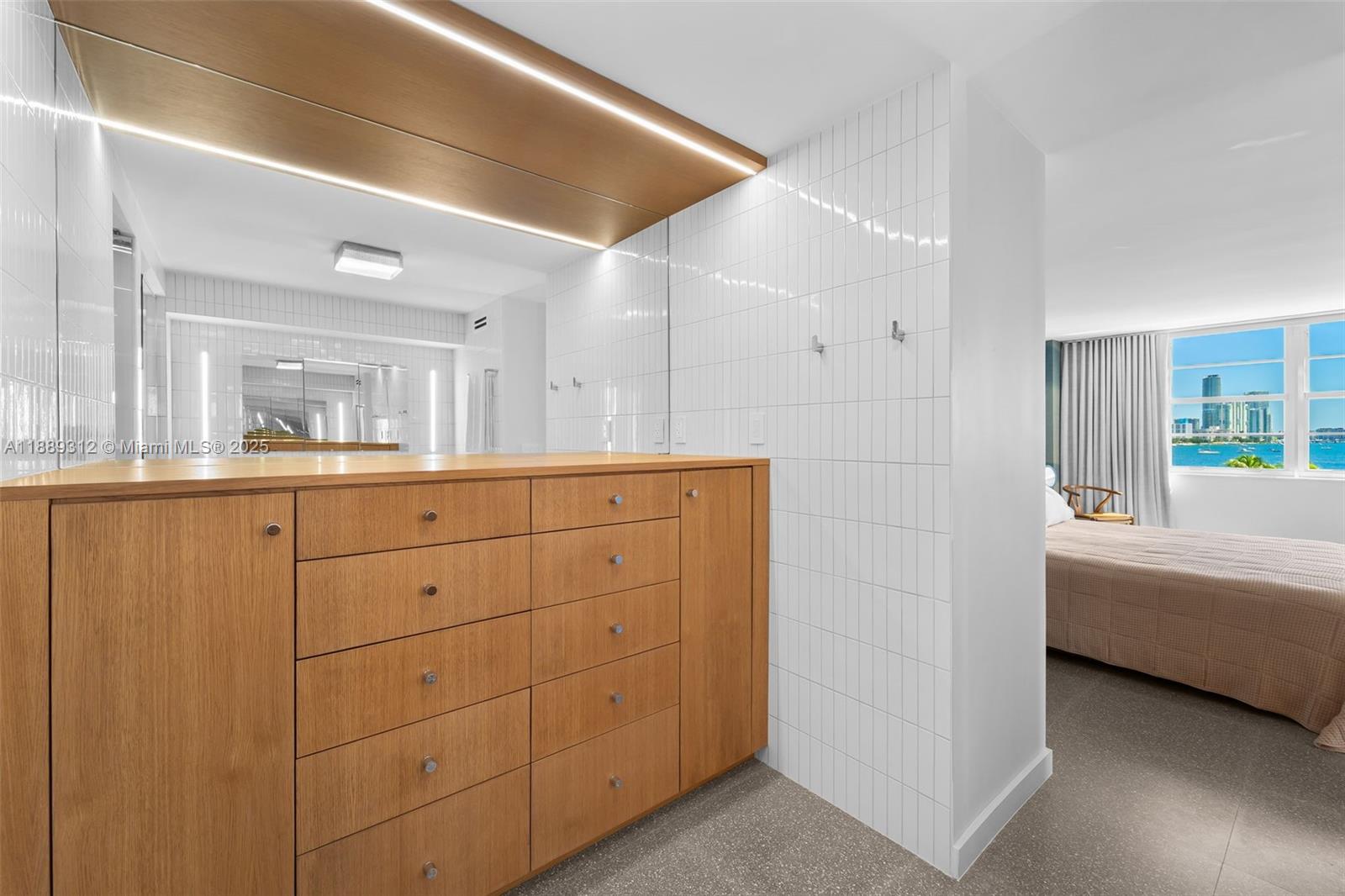 5 Island Ave #5D Miami Beach, FL 33139