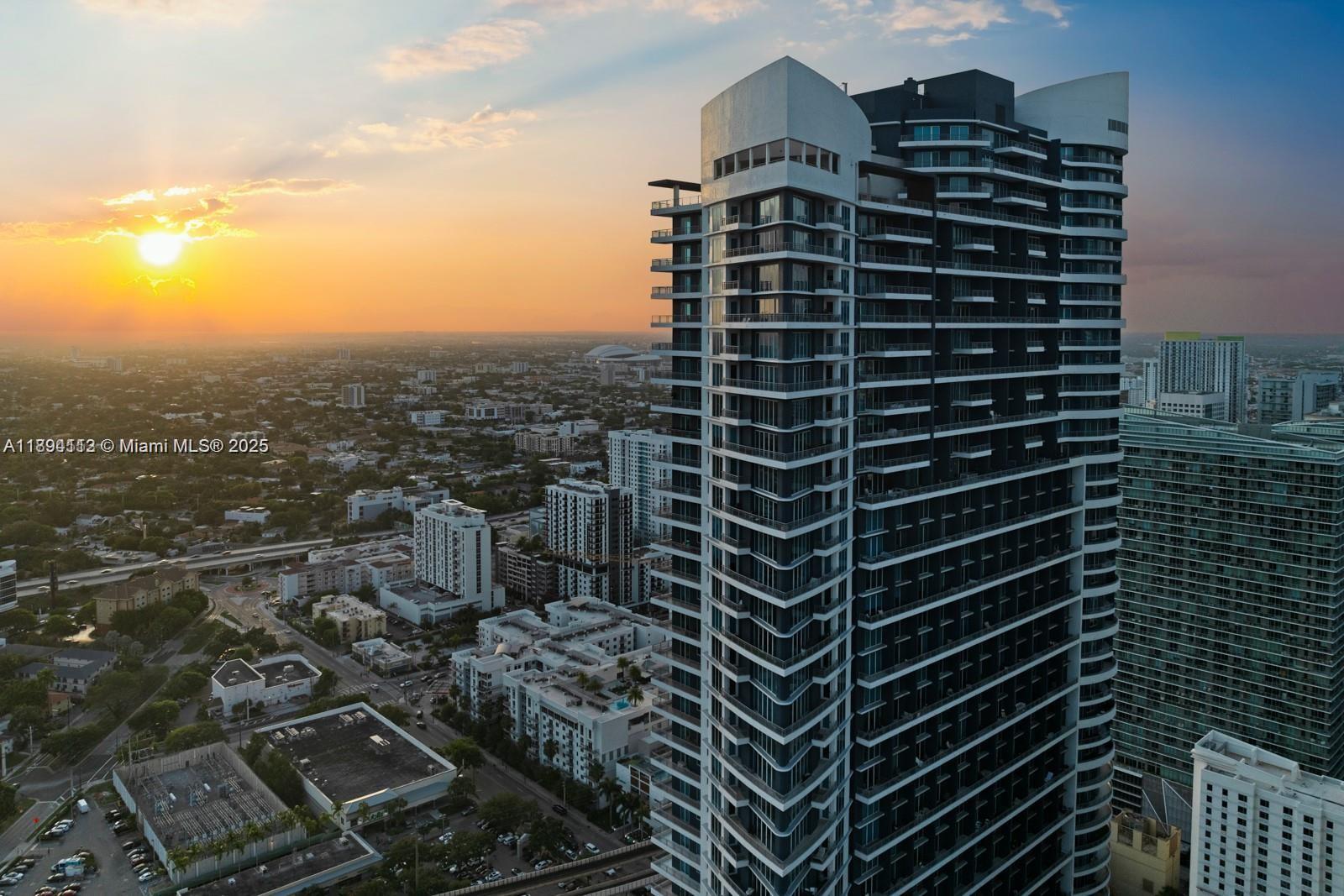 image Infinity Brickell17