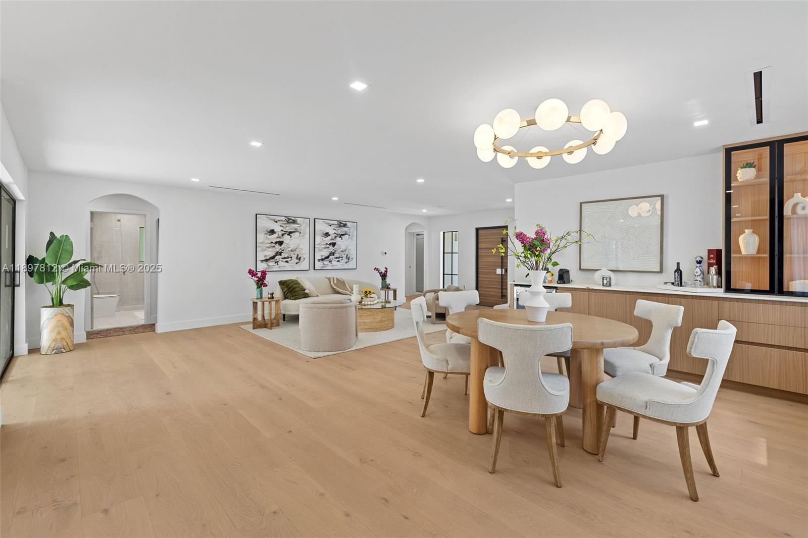 8858 Garland Ave Surfside, FL 33154