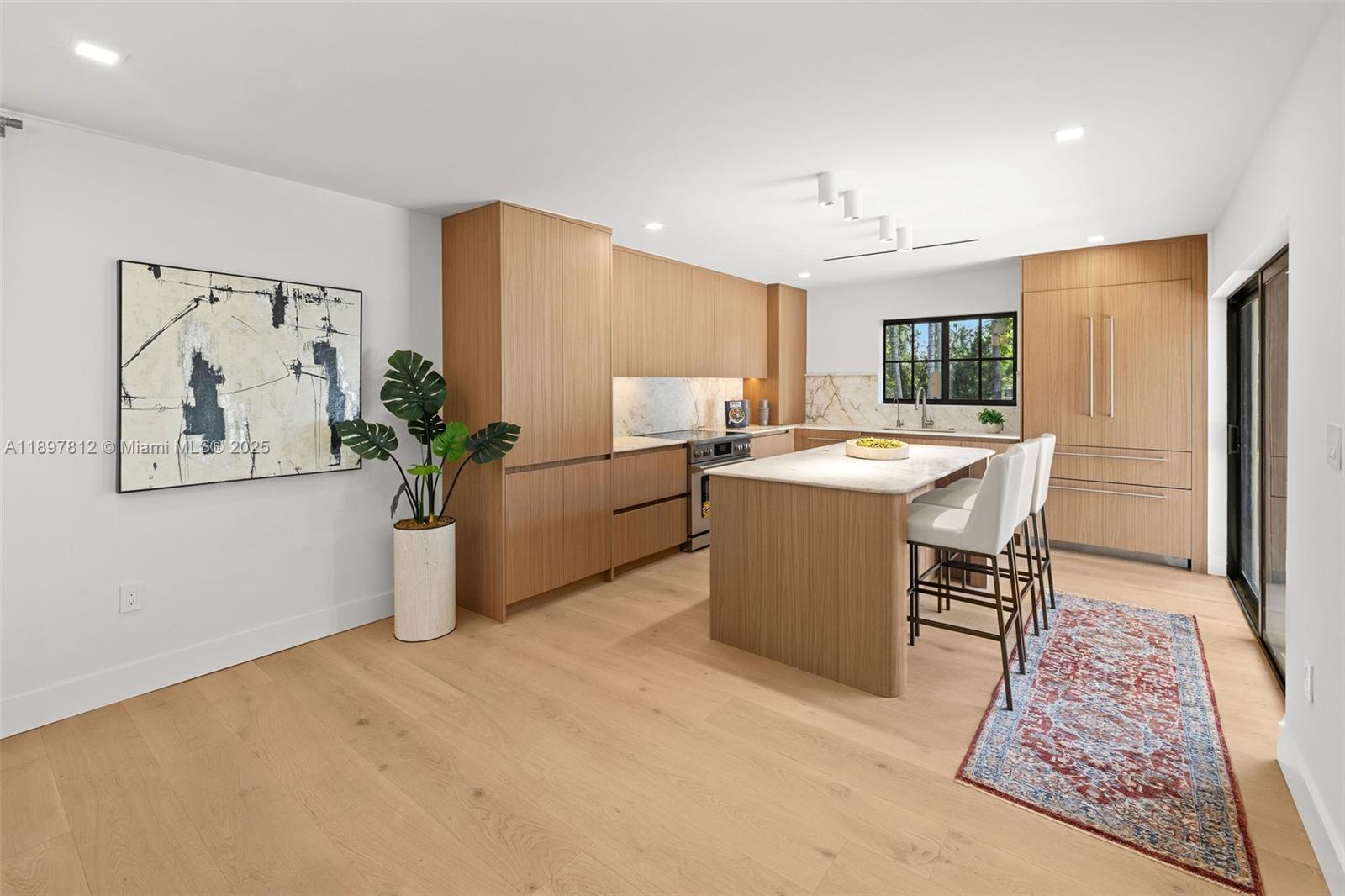 8858 Garland Ave Surfside, FL 33154