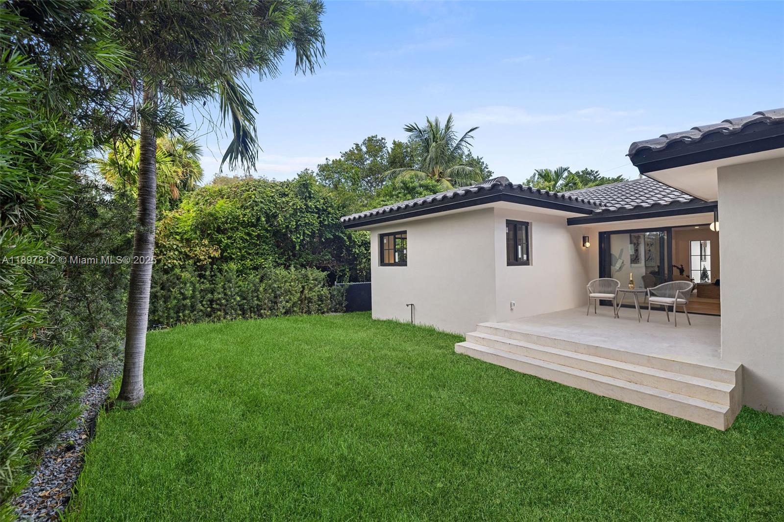 8858 Garland Ave Surfside, FL 33154