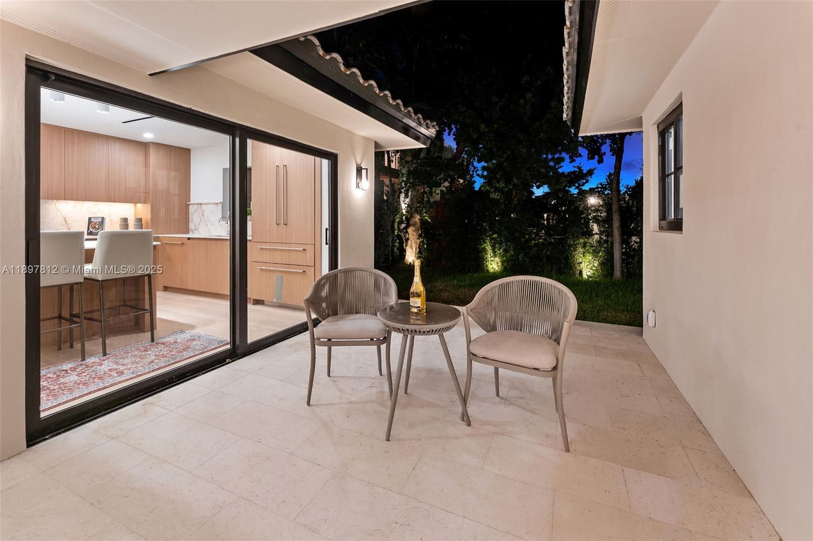 8858 Garland Ave Surfside, FL 33154