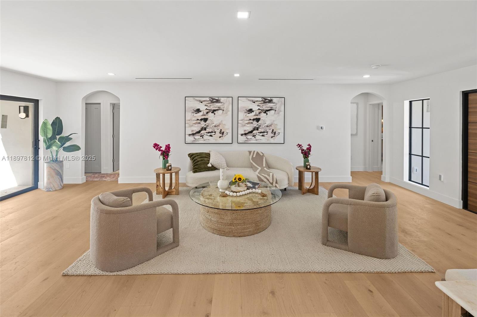 8858 Garland Ave Surfside, FL 33154