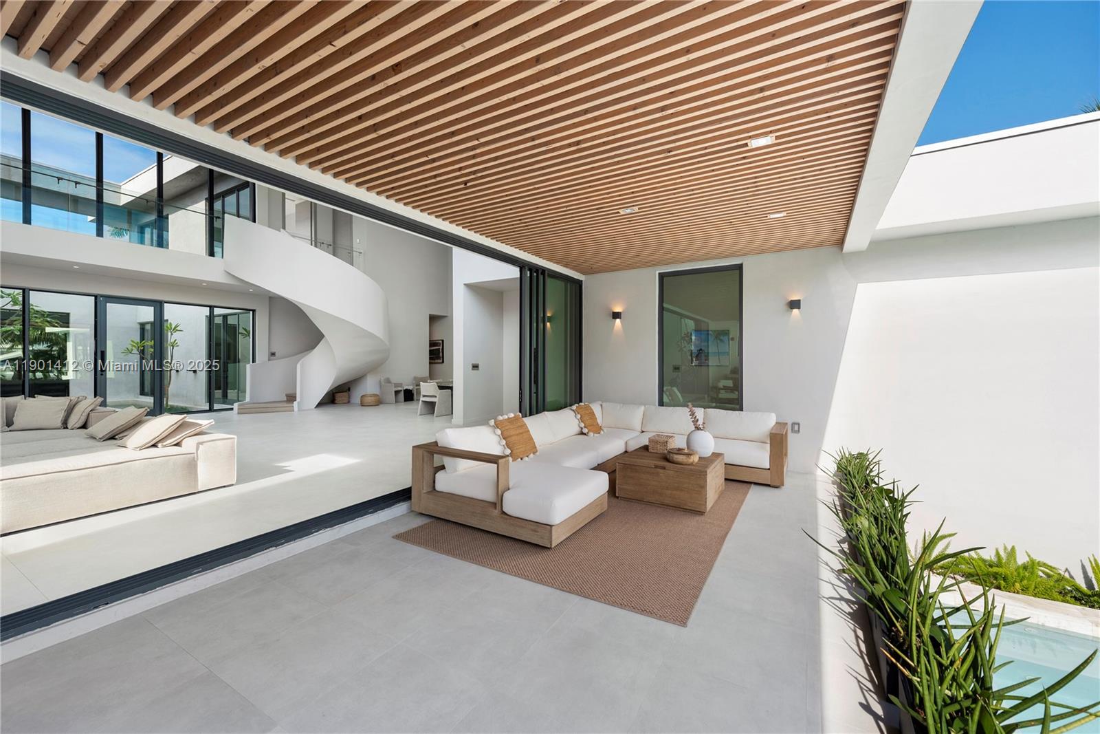 773 NE 77th Ter Miami, FL 33138