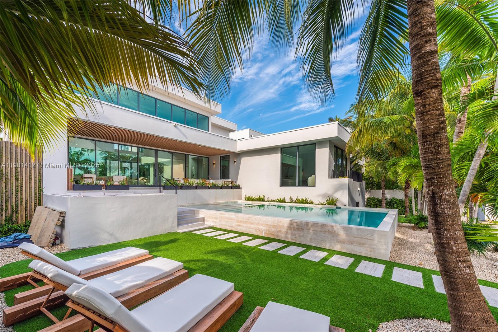 773 NE 77th Ter Miami, FL 33138