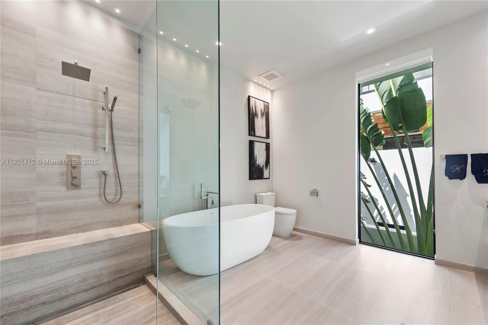 773 NE 77th Ter Miami, FL 33138