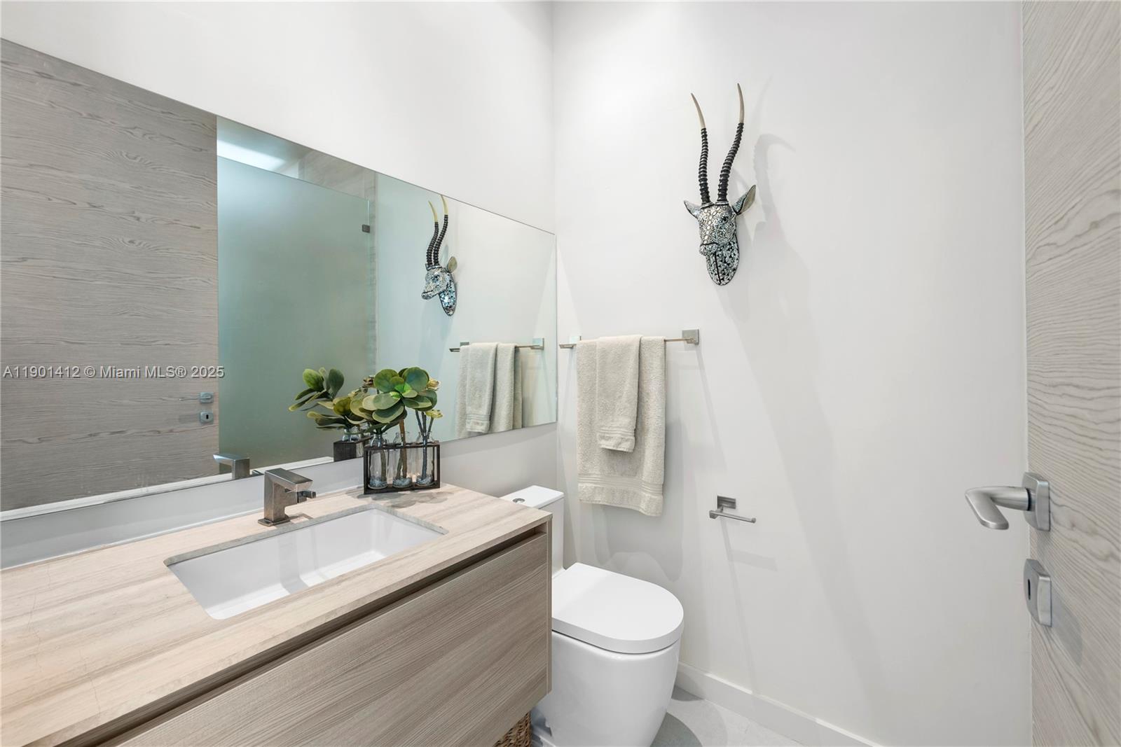 773 NE 77th Ter Miami, FL 33138