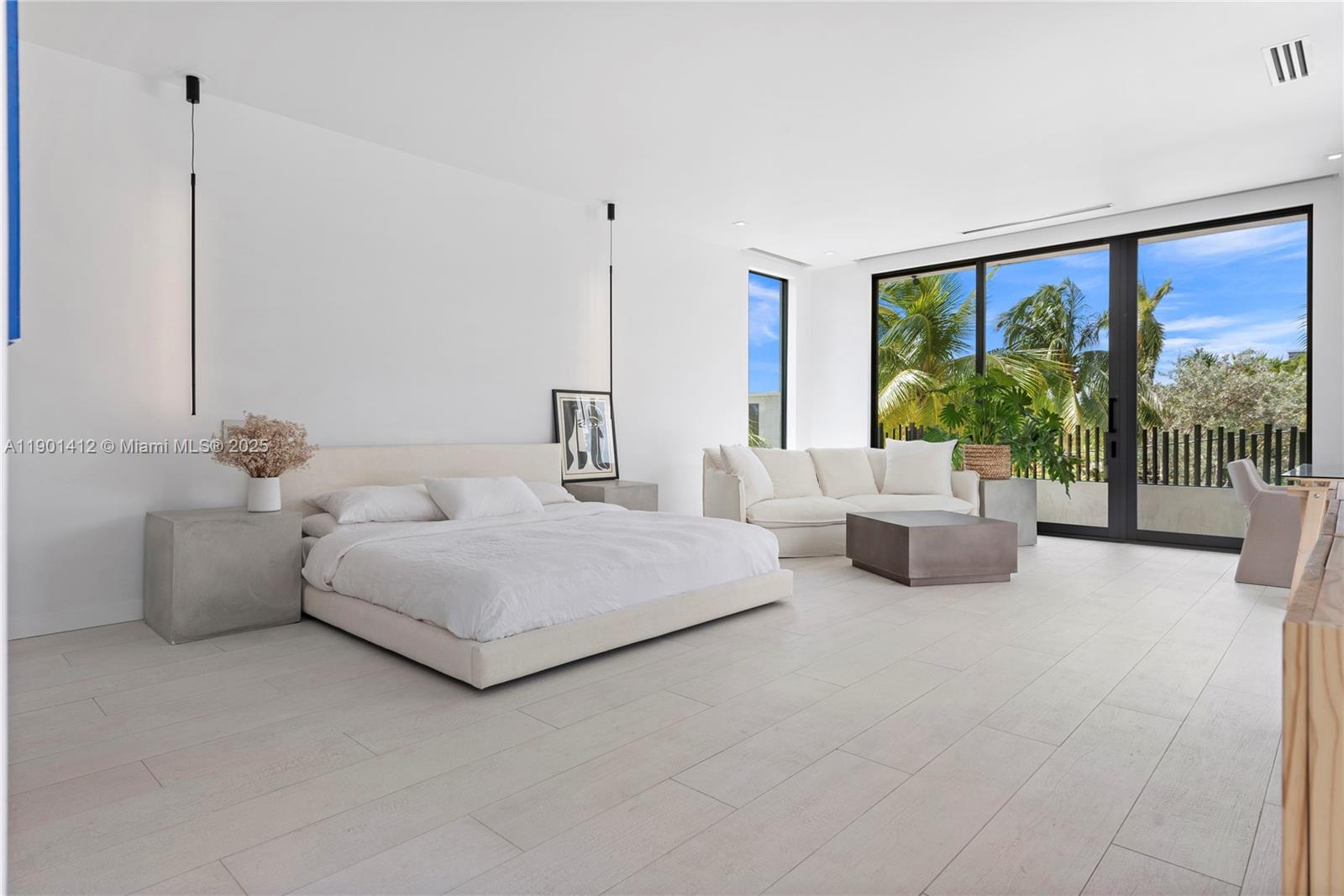 773 NE 77th Ter Miami, FL 33138