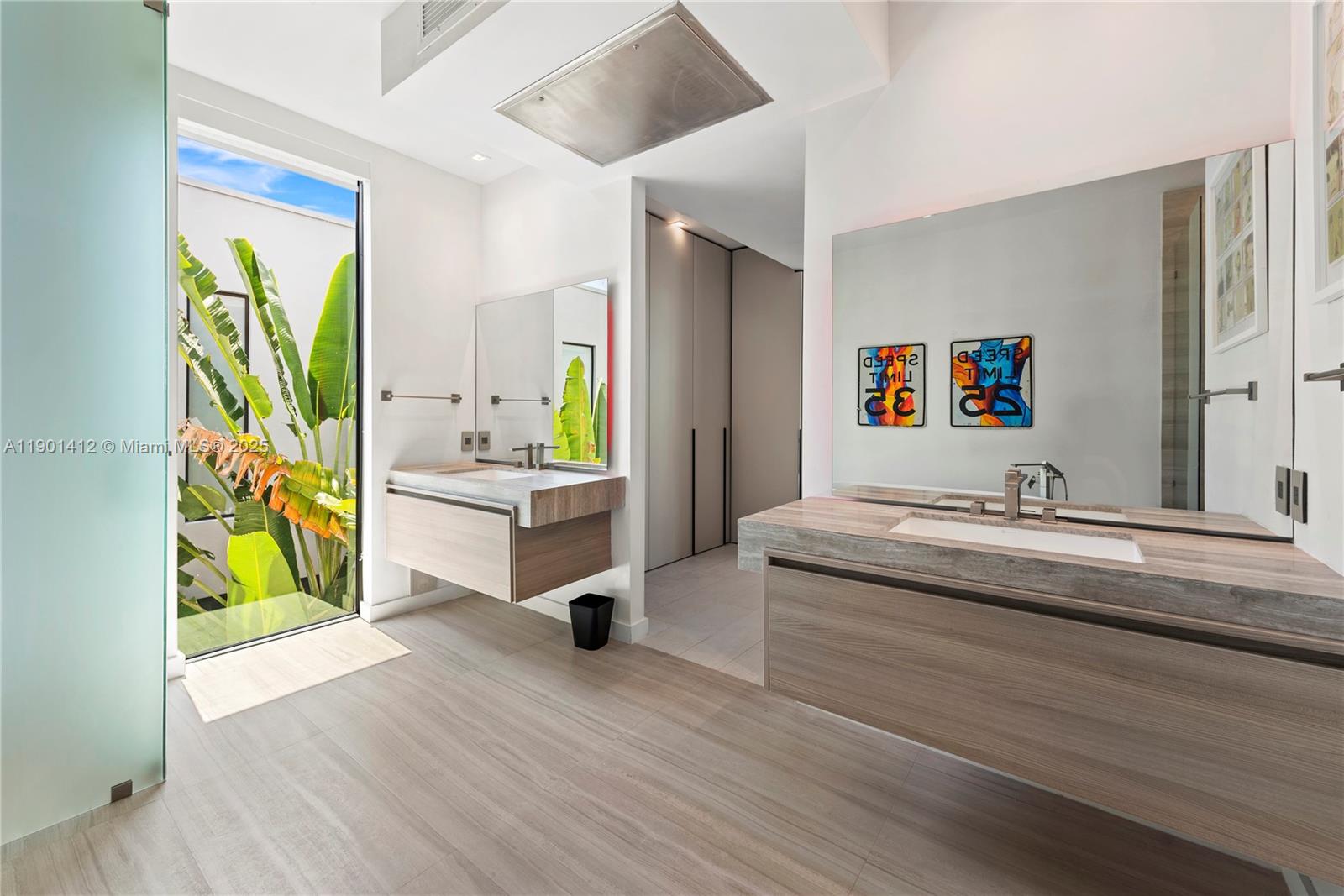 773 NE 77th Ter Miami, FL 33138