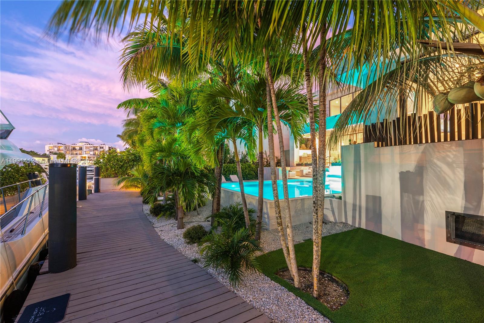 773 NE 77th Ter Miami, FL 33138