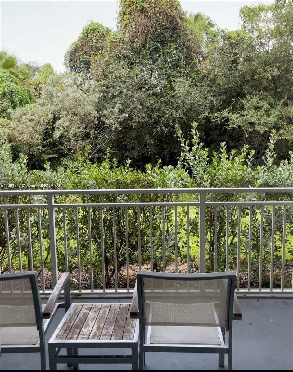 5300 NW 87th Ave #306 Doral, FL 33178