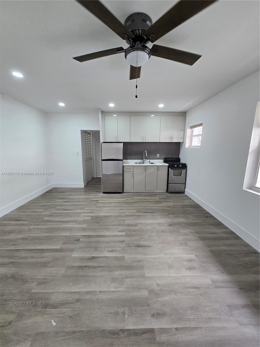 323 Washington Ave #6