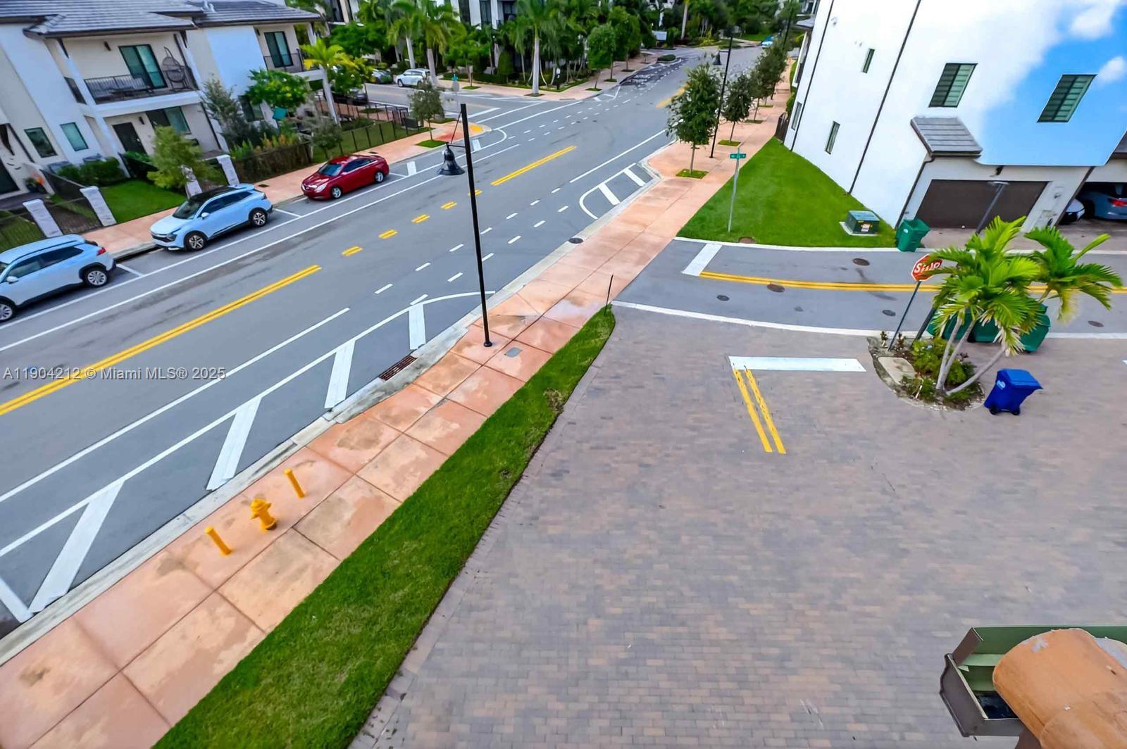 4426 NW 83rd Pkwy #. Doral, FL 33166