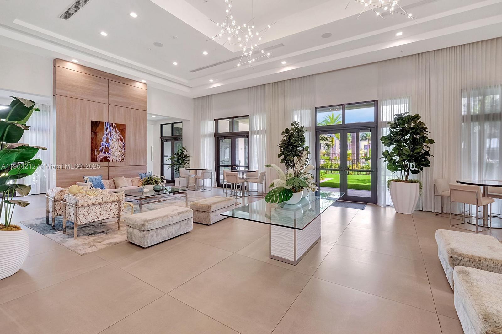 4426 NW 83rd Pkwy #. Doral, FL 33166