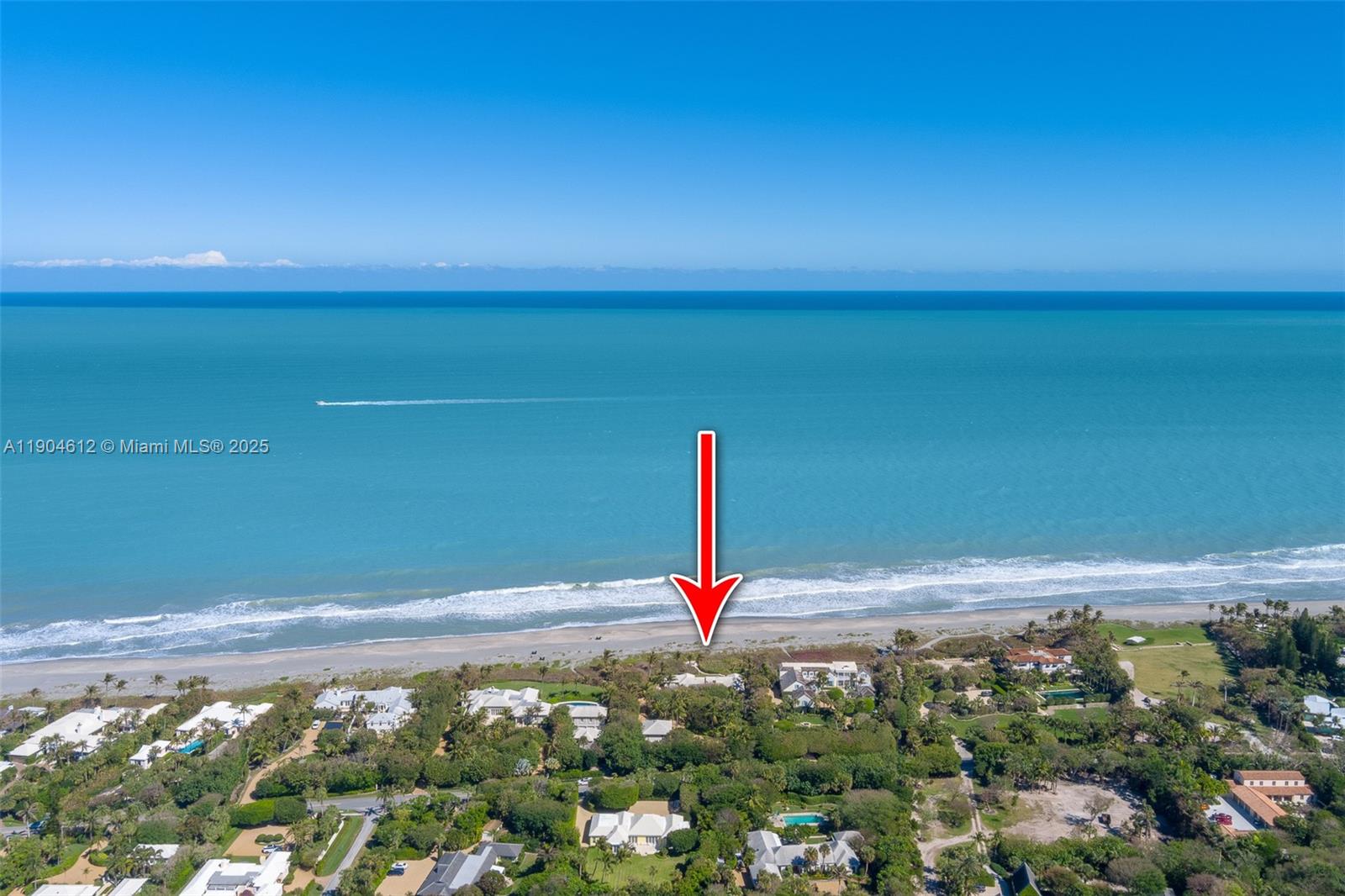 247 S Beach Rd Jupiter Island, FL 33455