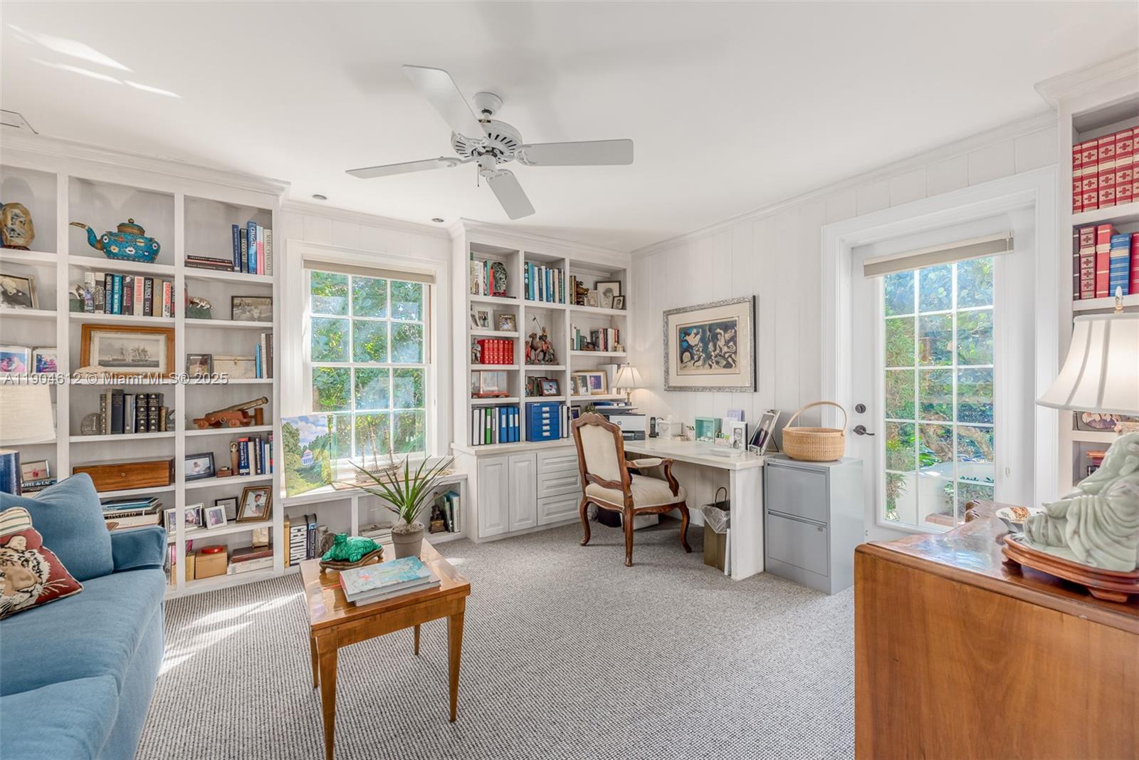 247 S Beach Rd Jupiter Island, FL 33455