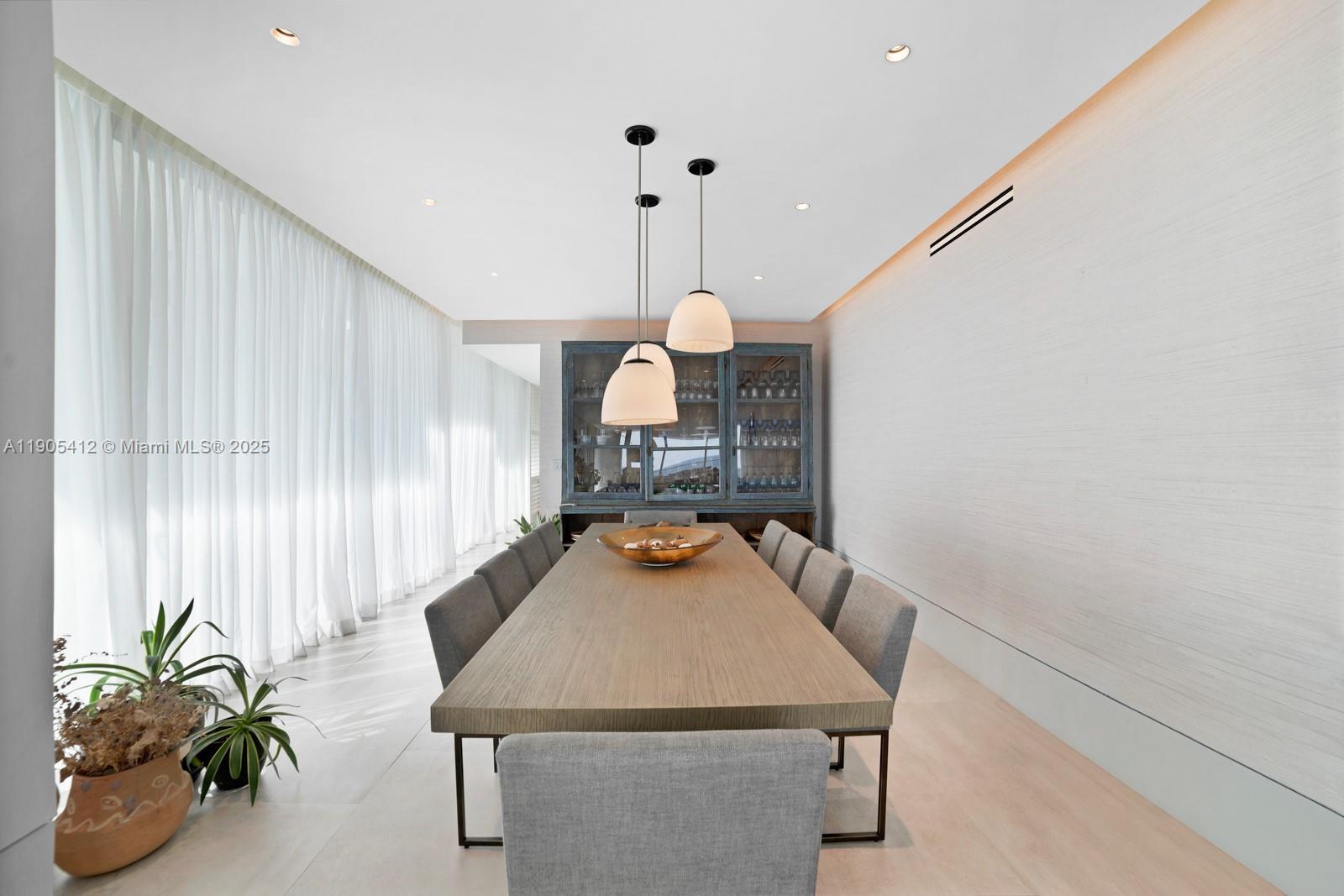 10201 Collins Ave #801 Bal Harbour, FL 33154