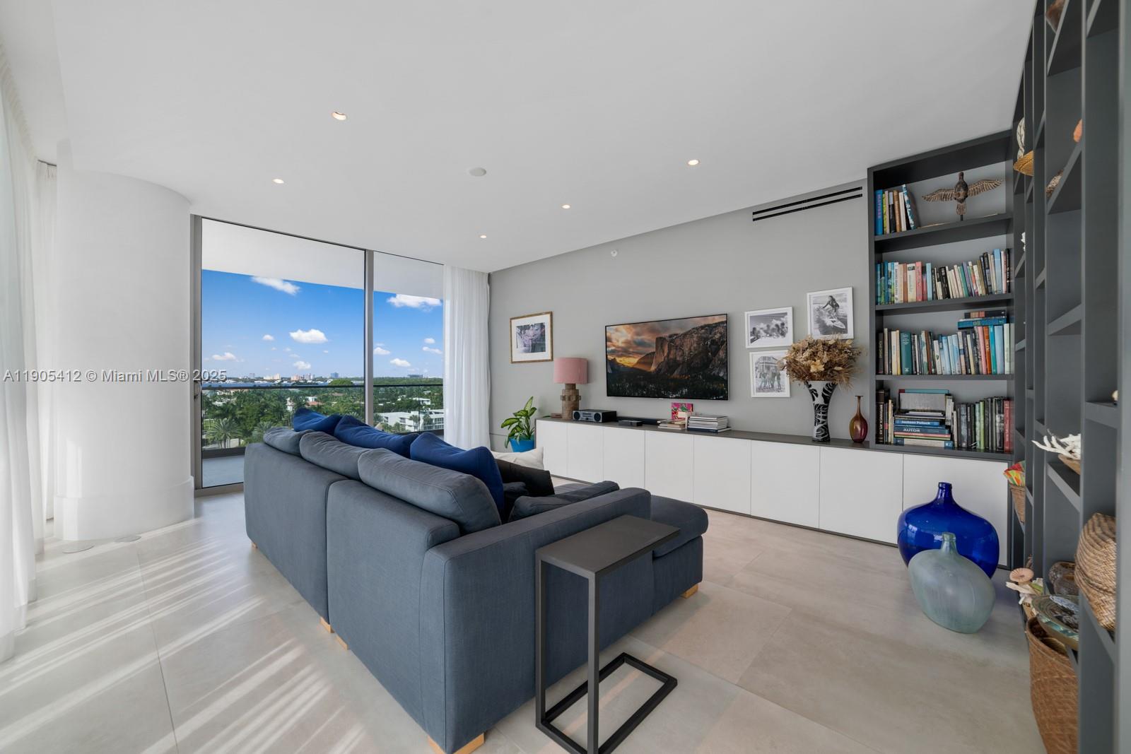 10201 Collins Ave #801 Bal Harbour, FL 33154