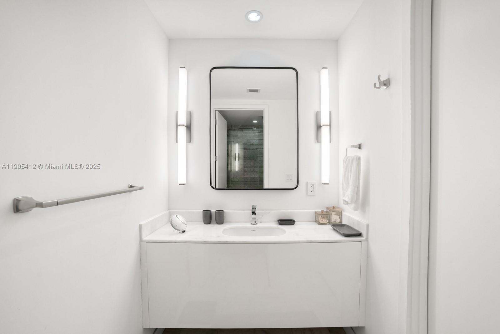 10201 Collins Ave #801 Bal Harbour, FL 33154