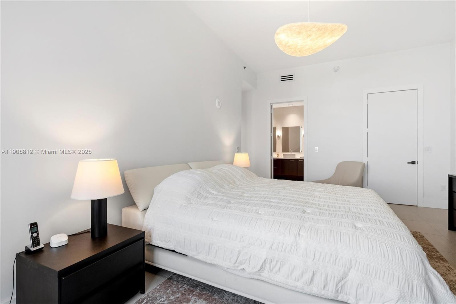 image Trump Royale40