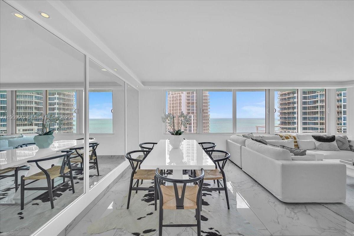 image South Pointe Towers7