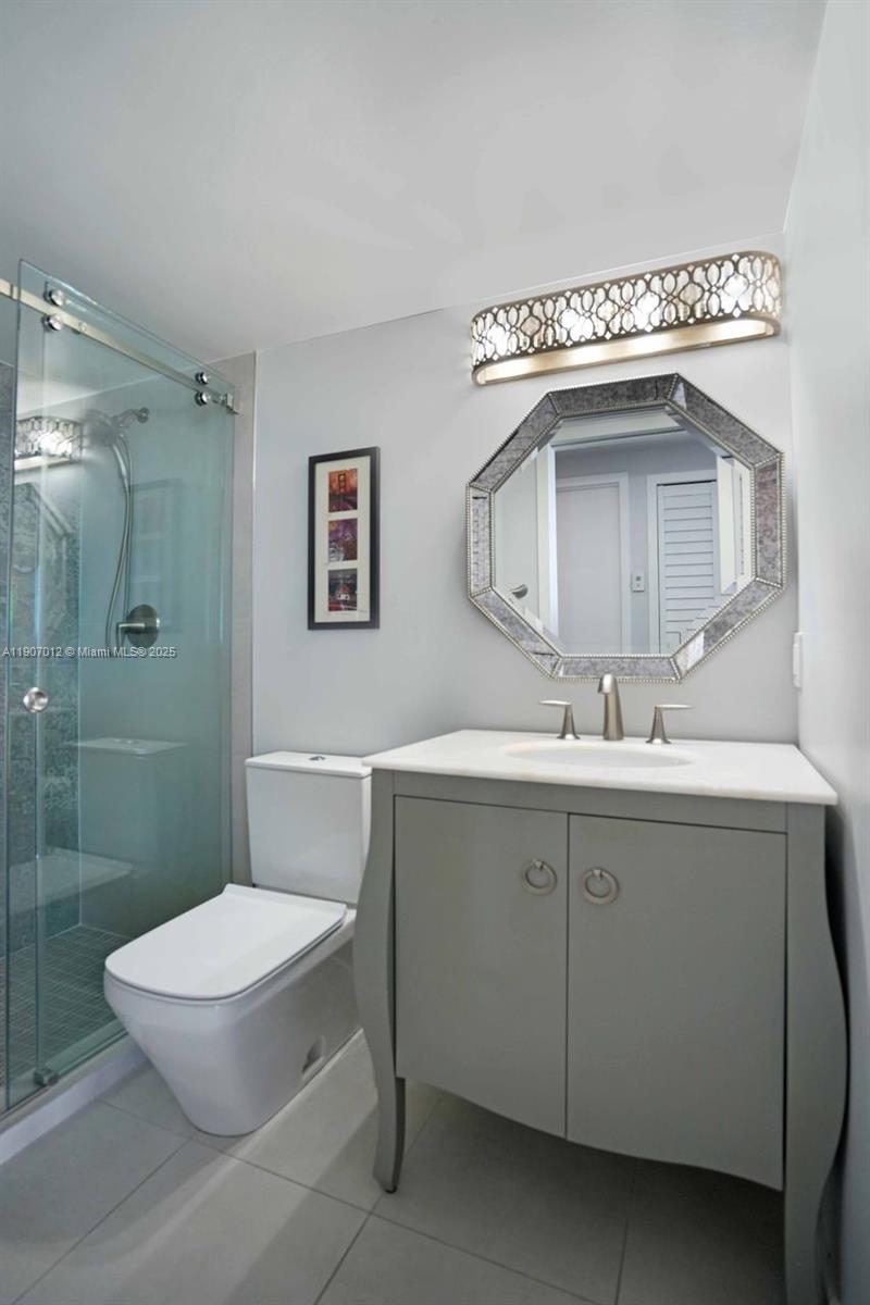 1621 Bay Rd #PH1 Miami Beach, FL 33139