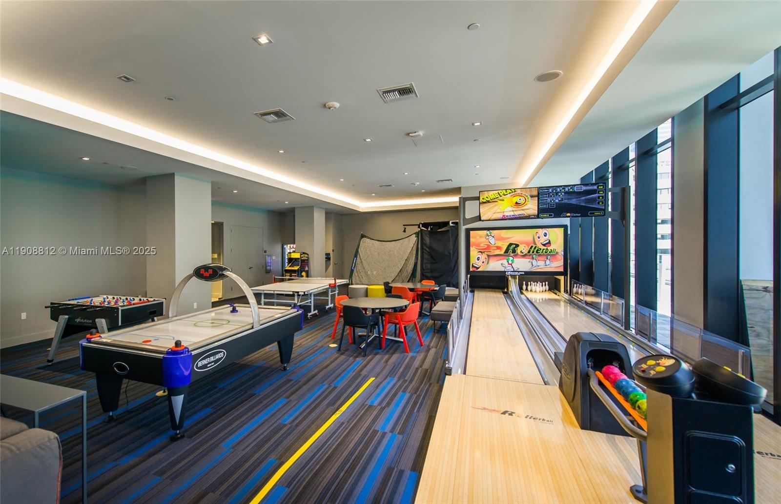 image 1010 Brickell Condo36