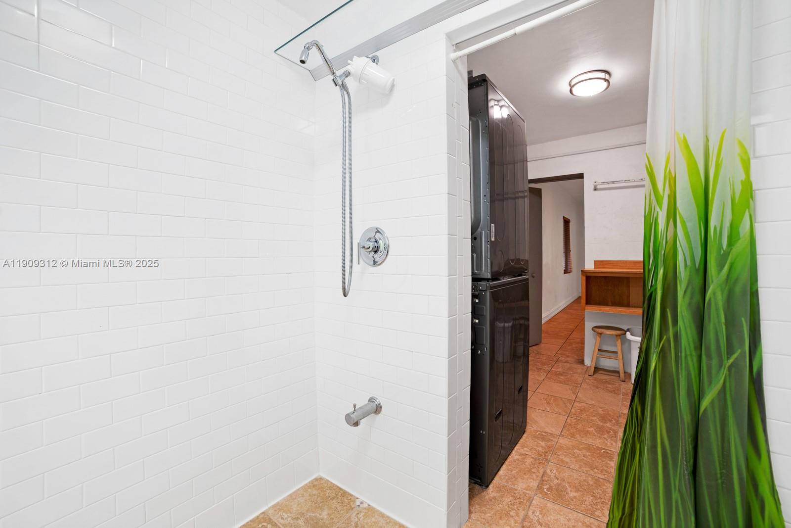 3470 N Meridian Ave Miami Beach, FL 33140