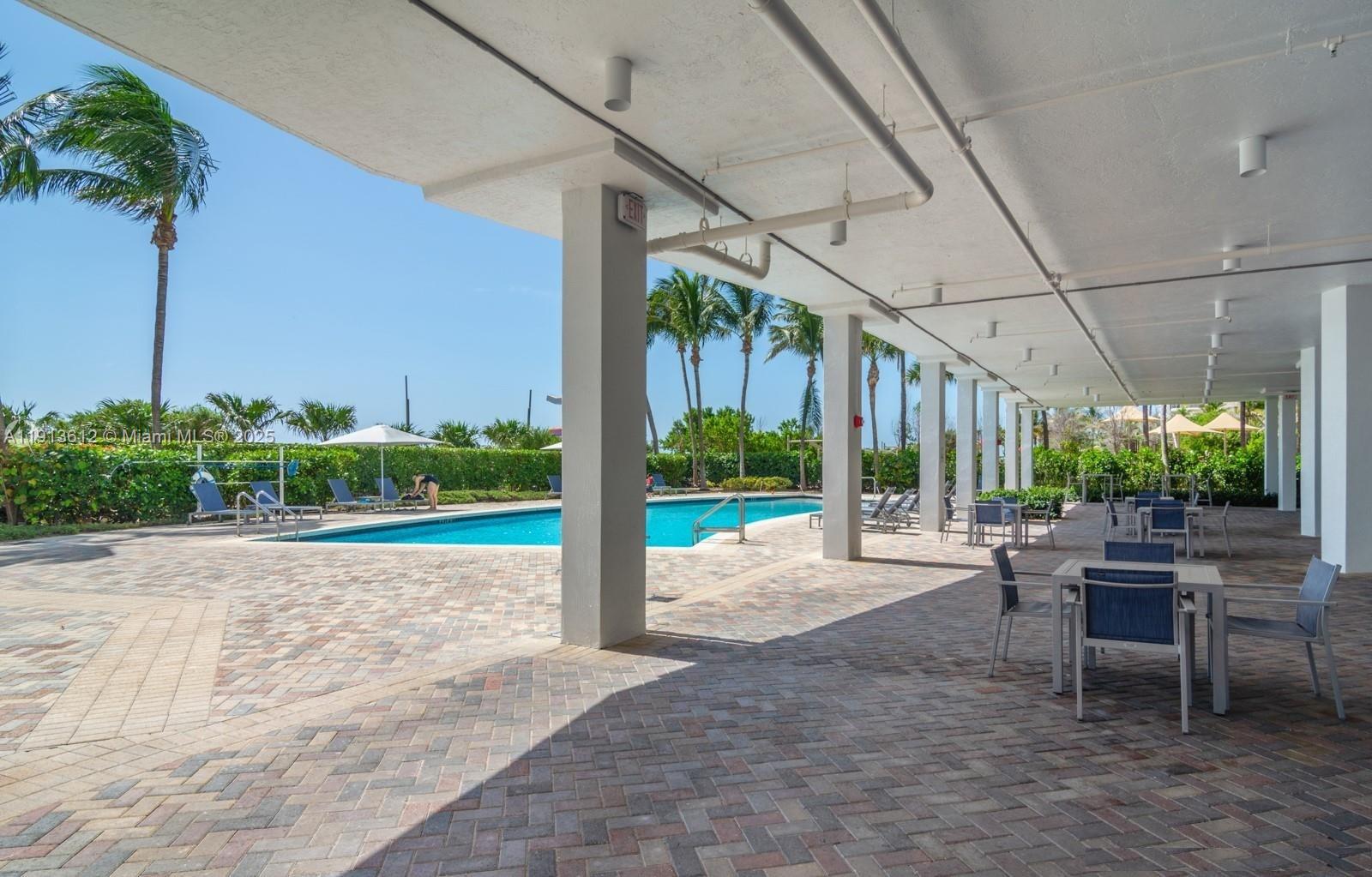 image Bel-aire On The Ocean19