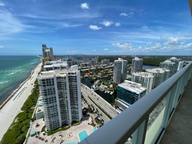 16699 Collins Ave #3910