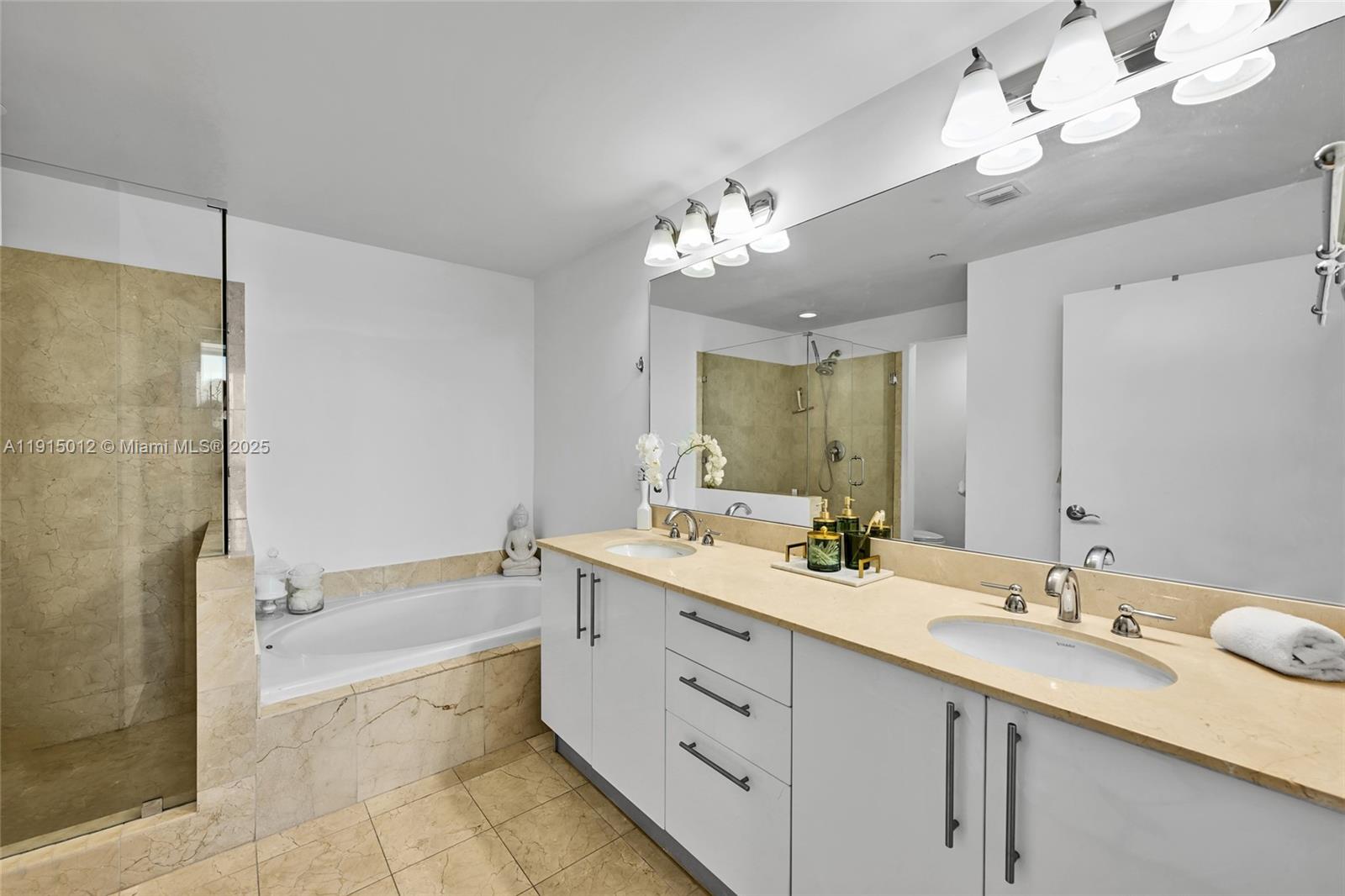 image Aventura Marina 214