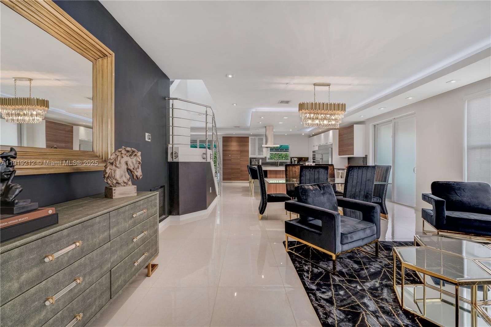 10629 NW 54th St #10629