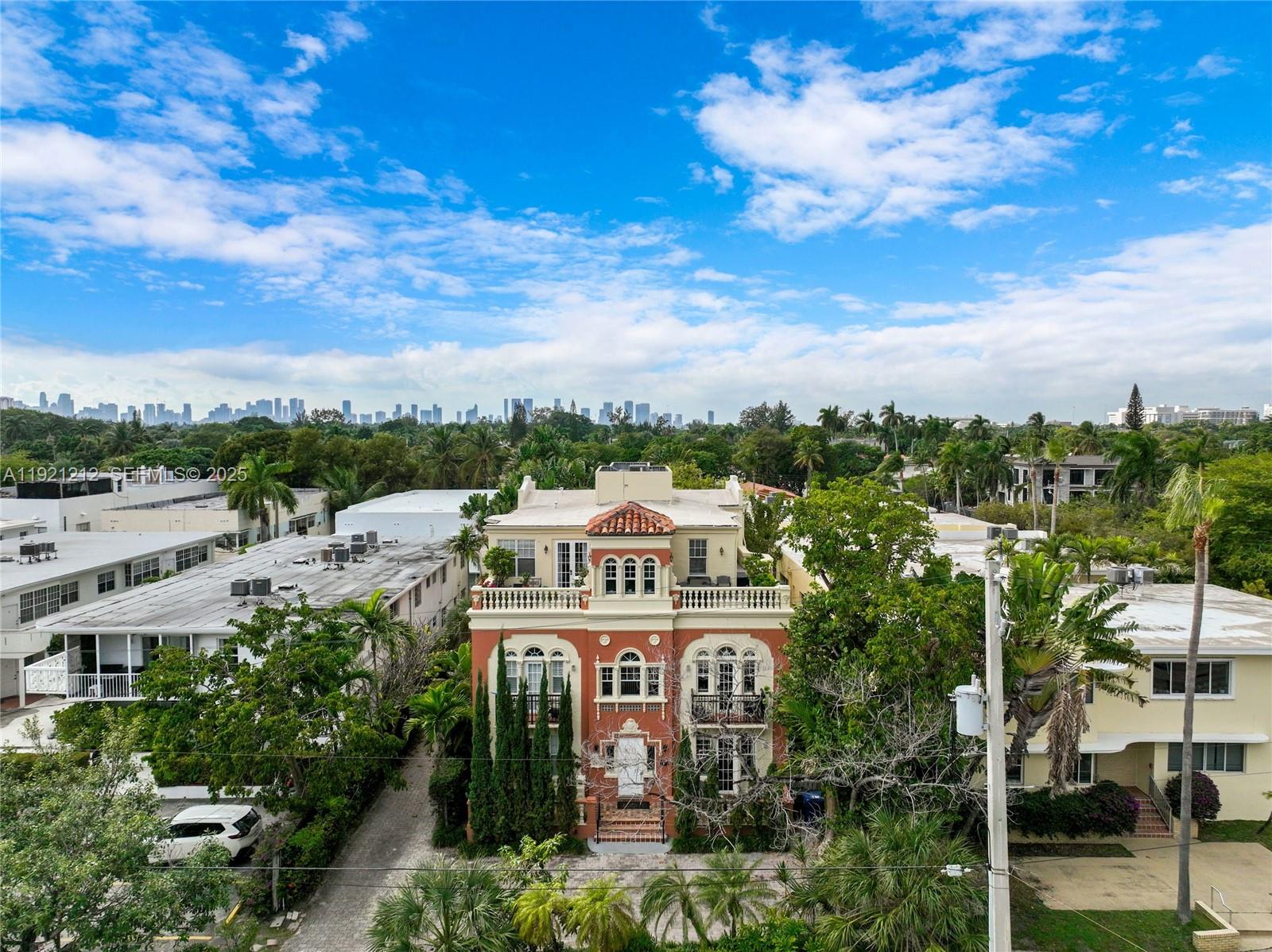 2870 Pine Tree Dr #3 Miami Beach, FL 33140