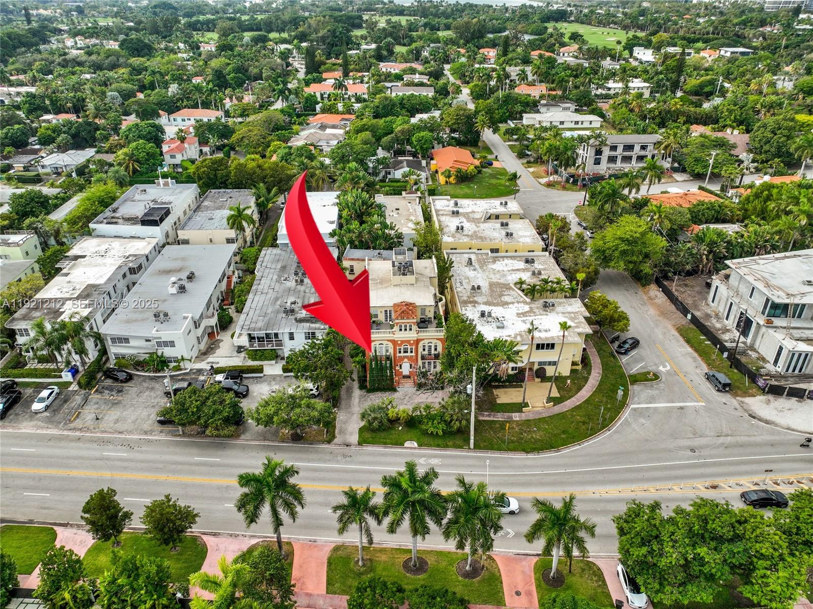 2870 Pine Tree Dr #3 Miami Beach, FL 33140