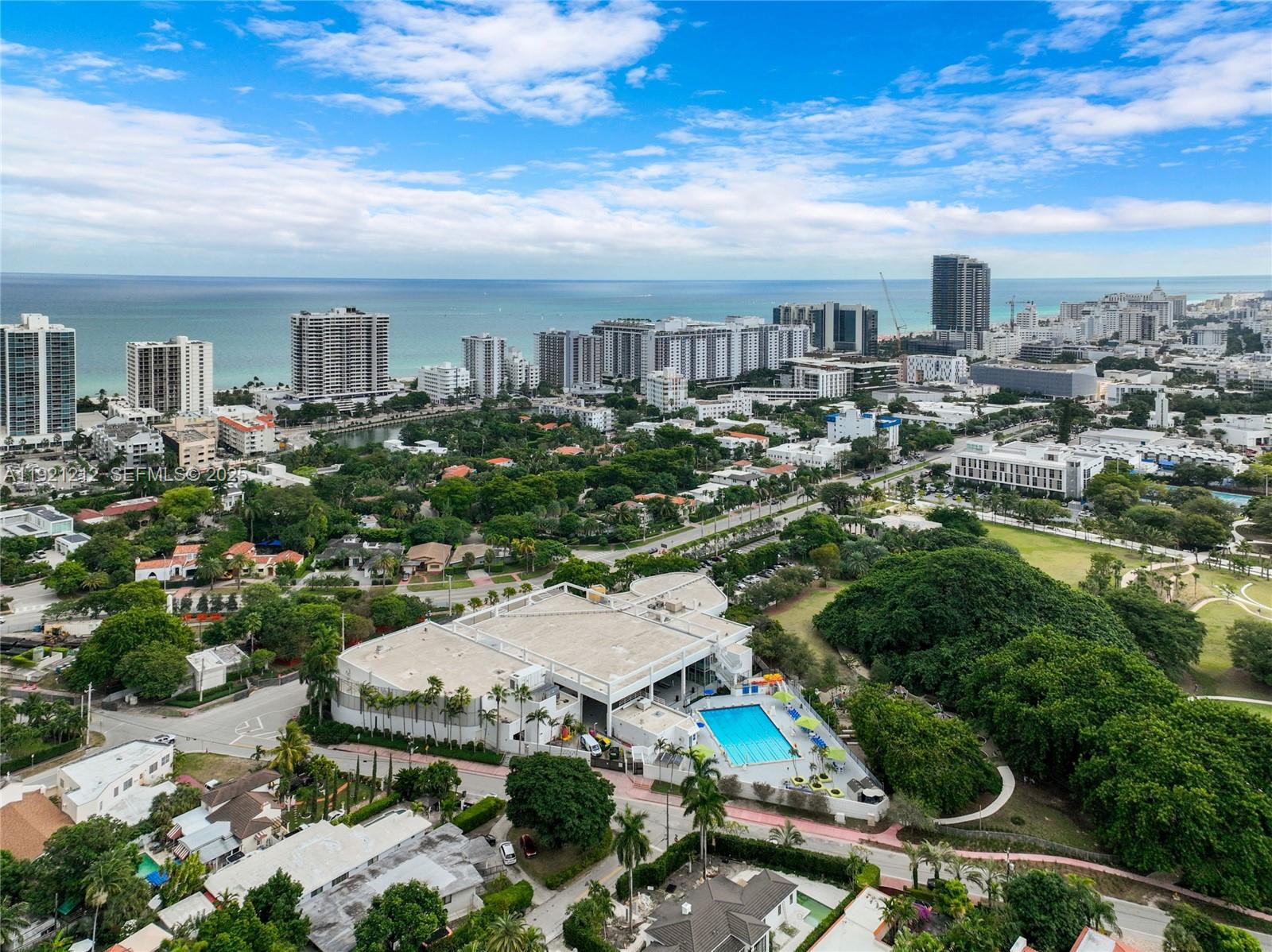 2870 Pine Tree Dr #3 Miami Beach, FL 33140