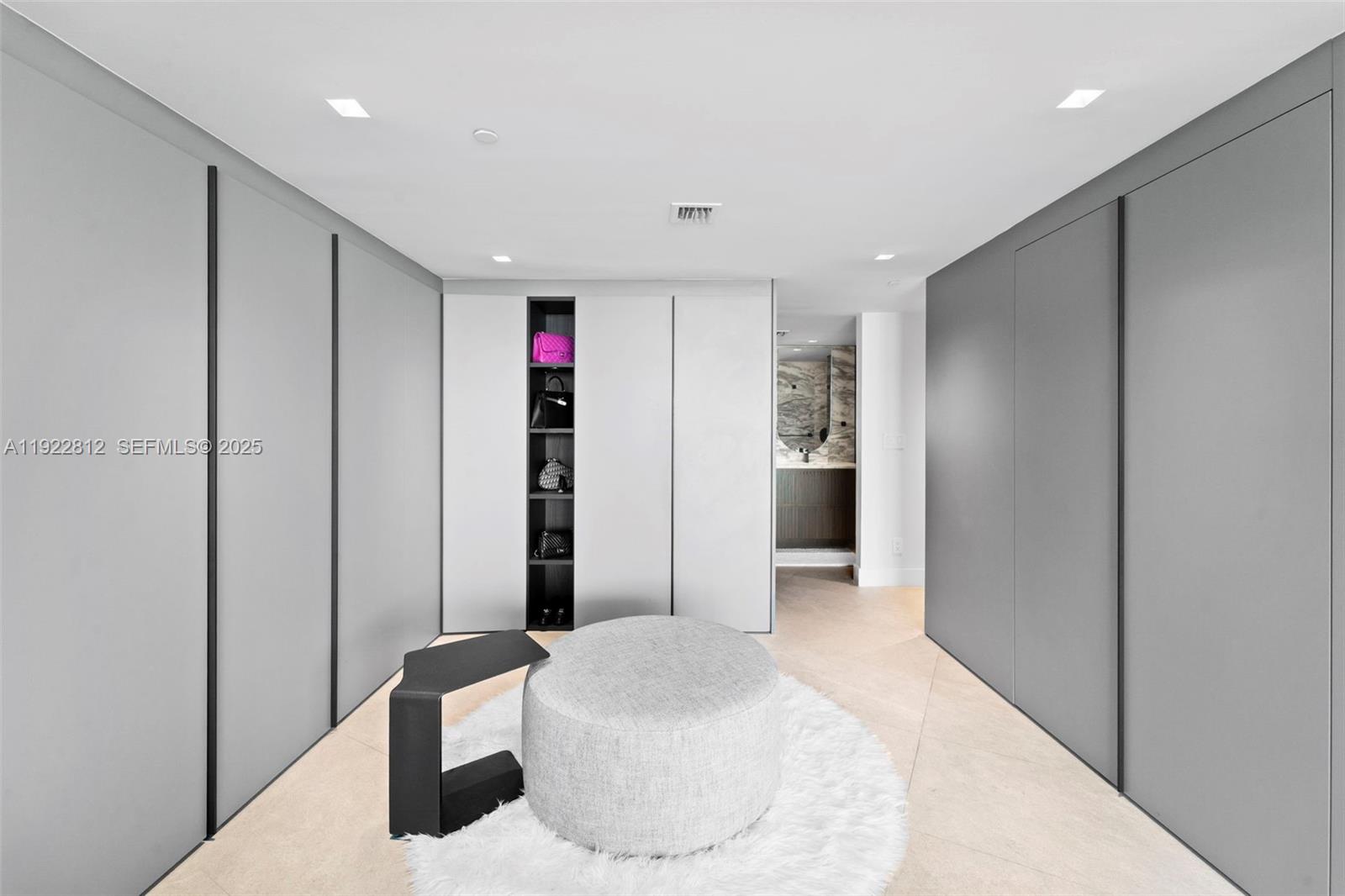 2127 Brickell Ave #3005 Miami, FL 33129