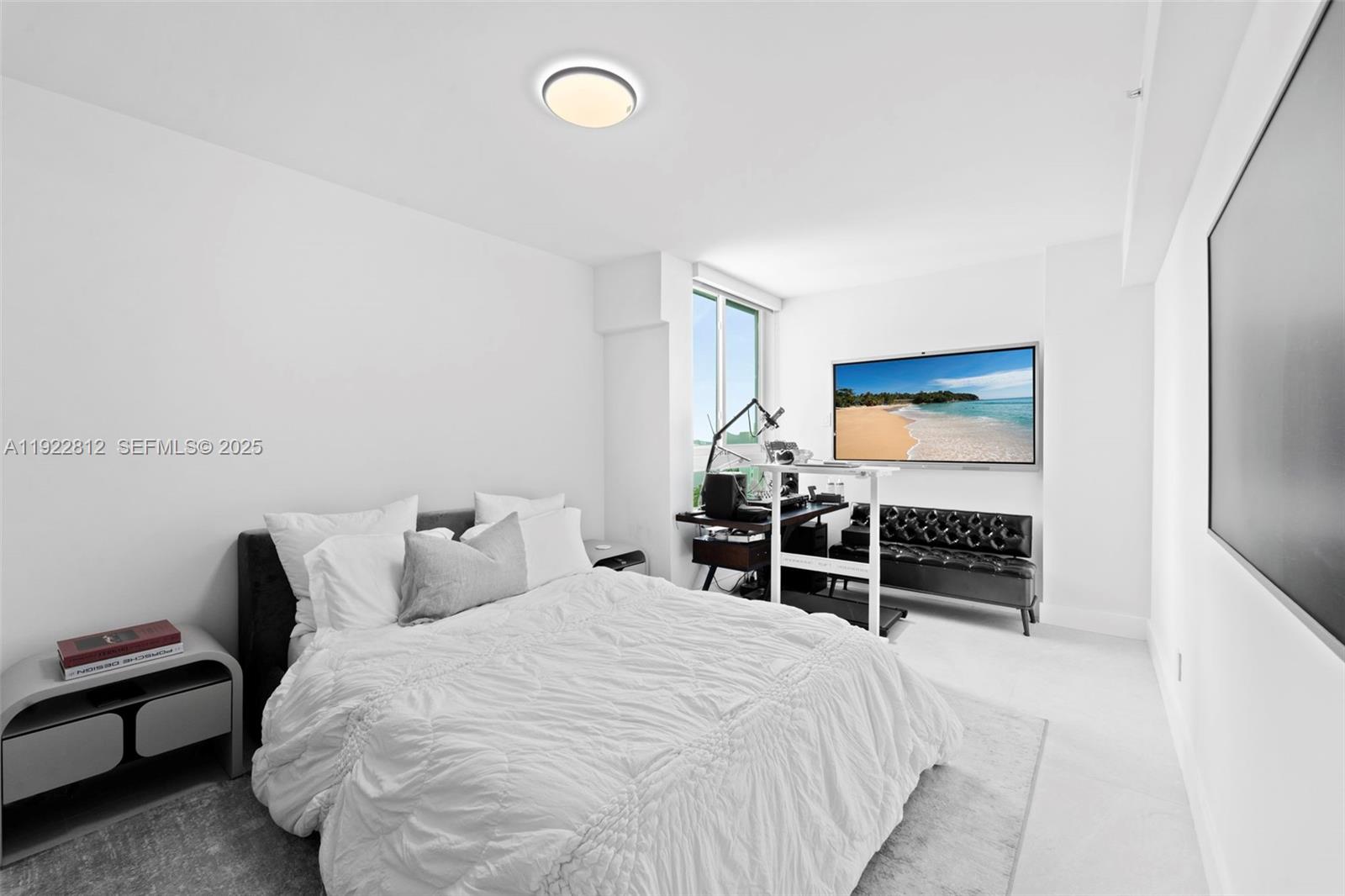 2127 Brickell Ave #3005 Miami, FL 33129