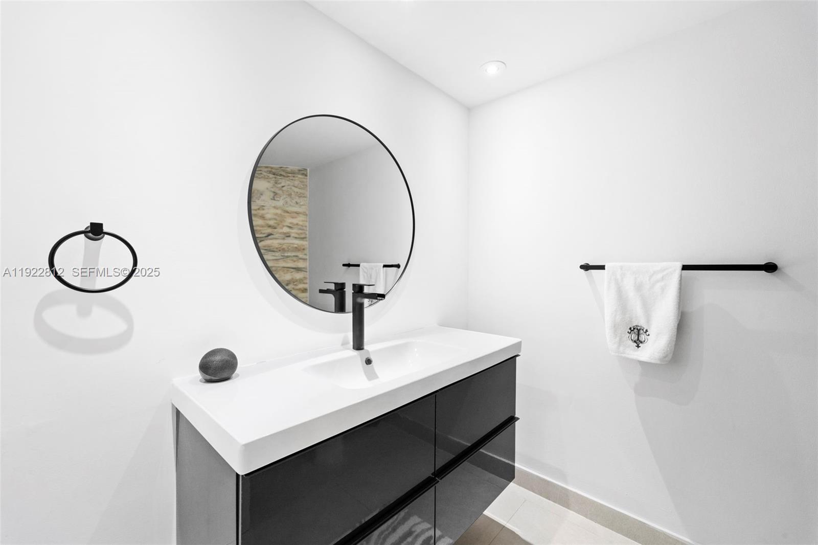 2127 Brickell Ave #3005 Miami, FL 33129