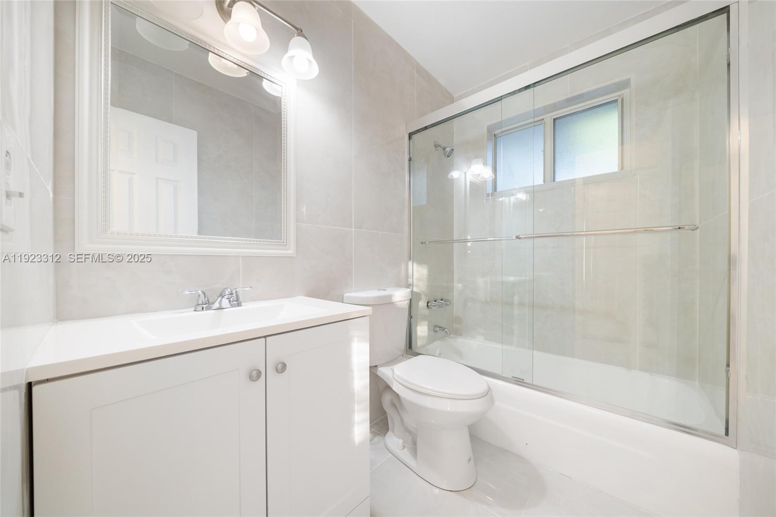 Undisclosed Address Pembroke Pines, FL 33024