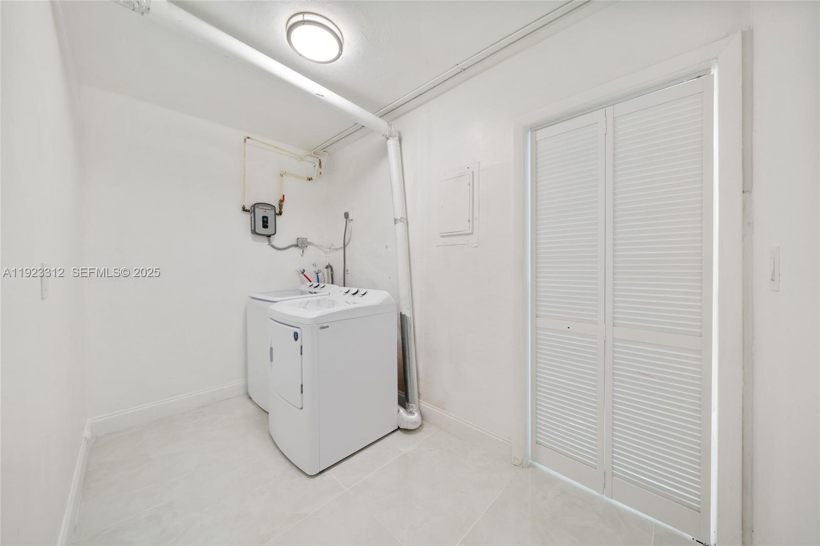 Undisclosed Address Pembroke Pines, FL 33024