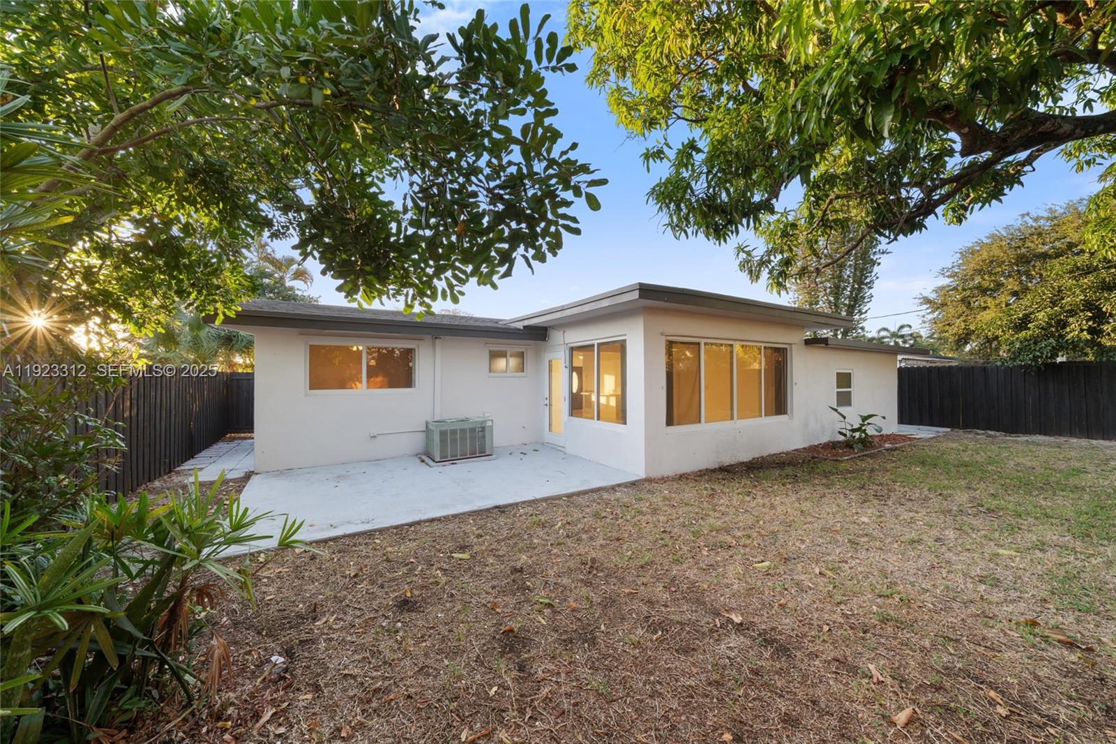 Undisclosed Address Pembroke Pines, FL 33024