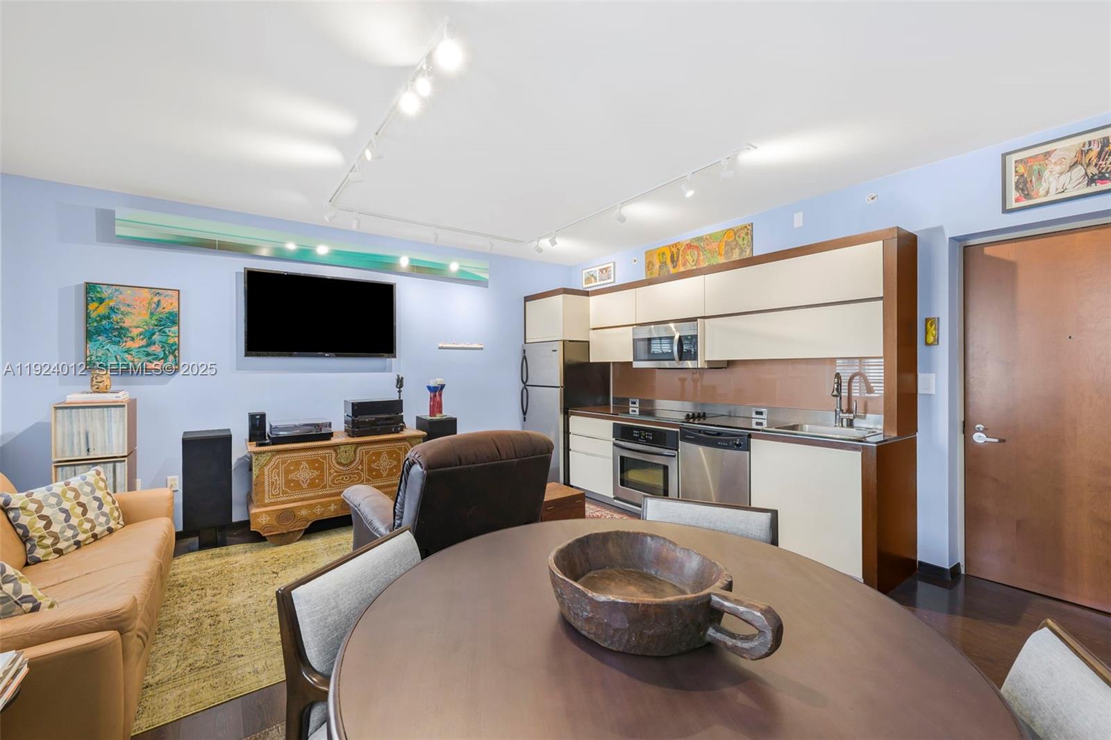 435 21st St #316 Miami Beach, FL 33139