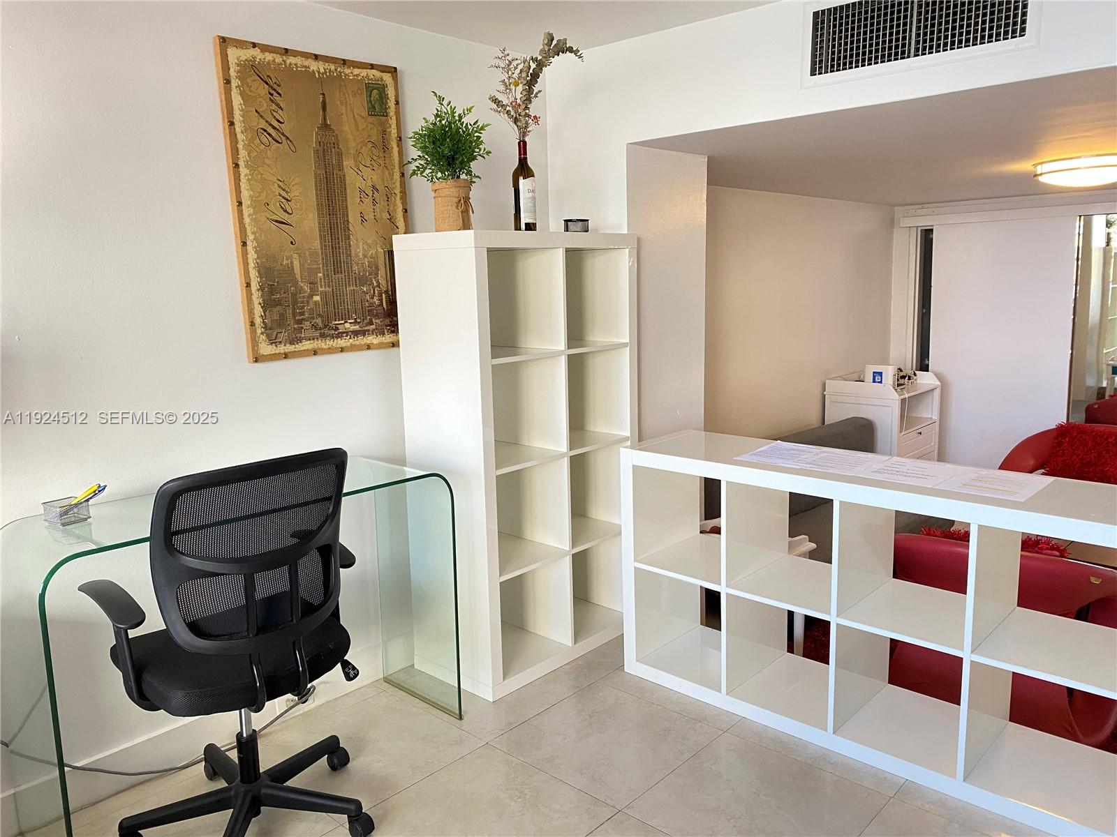 825 Brickell Bay Dr #343 Miami, FL 33131