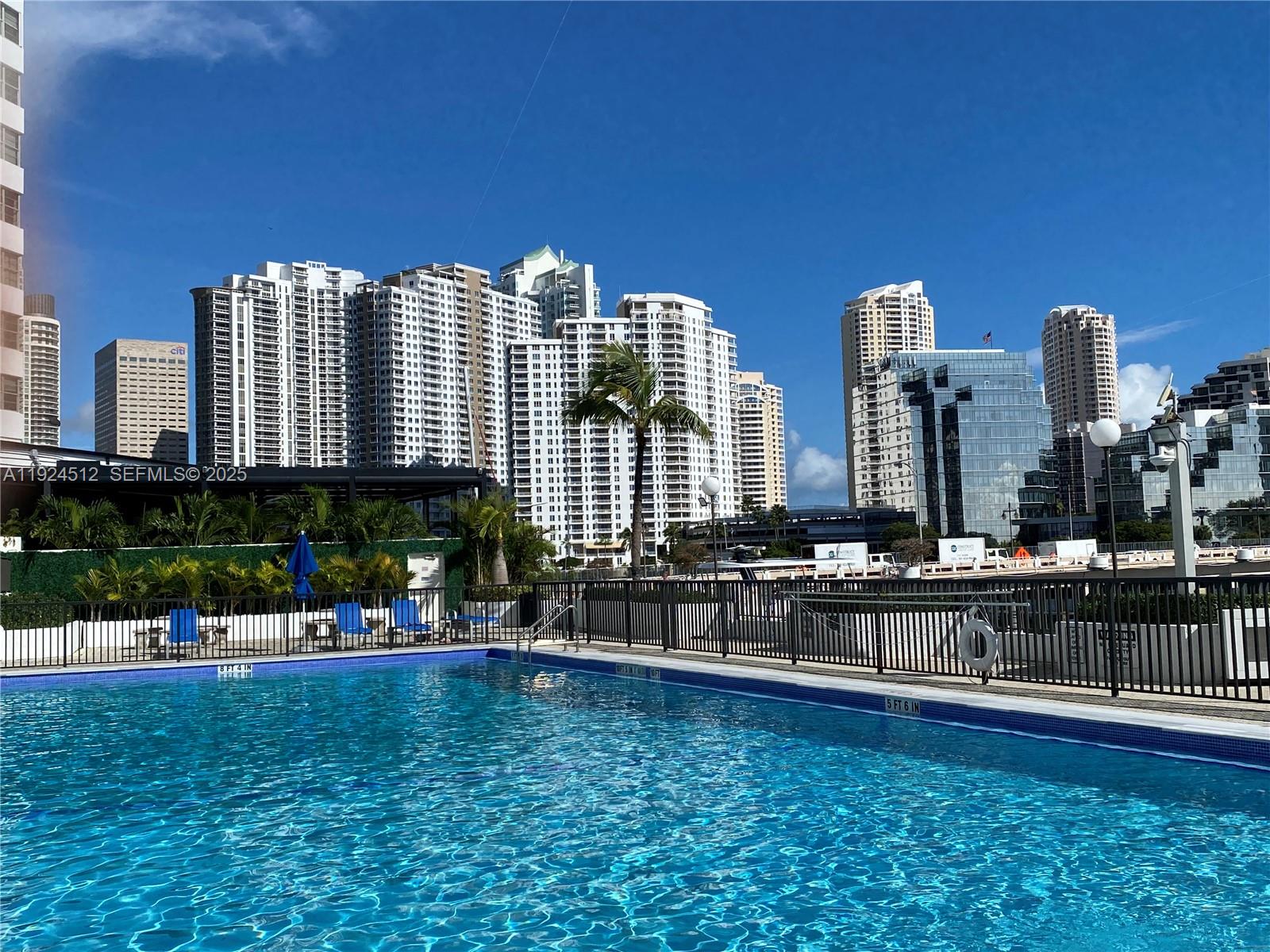 825 Brickell Bay Dr #343 Miami, FL 33131